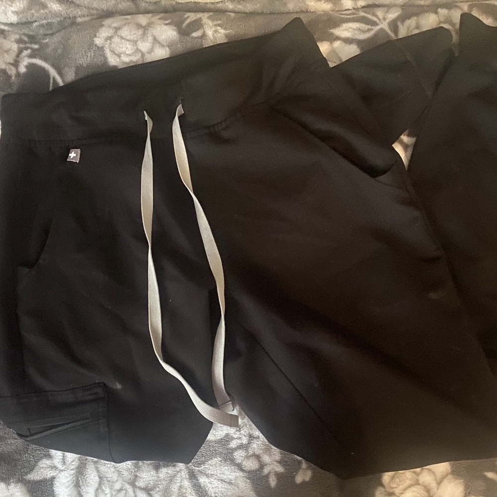 Figs black Zamora Joggger scrub pants XSR